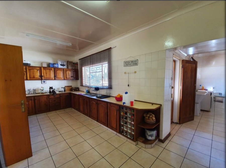 4 Bedroom Property for Sale in Flamwood North West